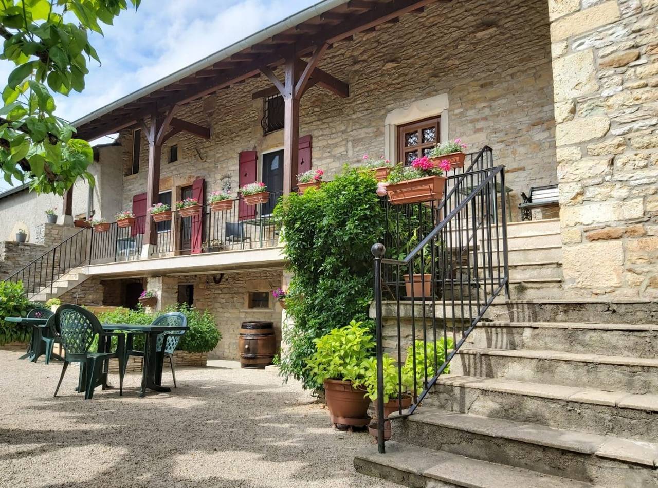 La Passiflore - L'Anthocyane in Azé (Saône-et-Loir), Région de Mâcon