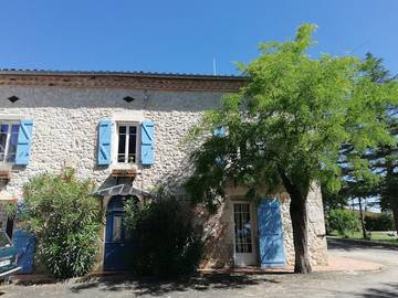 Chambre d’hôte pour 2 personnes, avec jardin à Cahuzac-sur-Vère