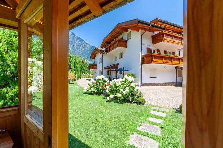 Appartamento per 2 persone, con Balcone e Giardino a Lagundo