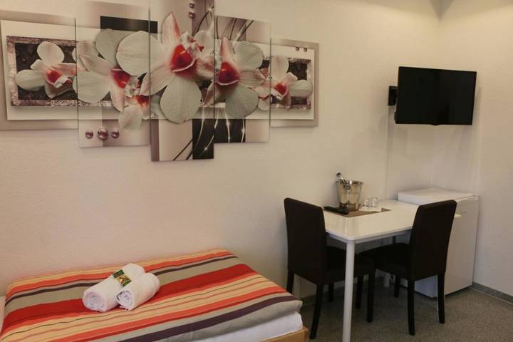 Maison d’hôte pour 2 personnes, avec vue ainsi que jardin et terrasse à Brême - 4