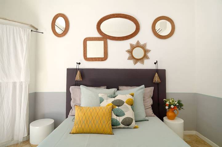 Location de vacances pour 7 personnes, avec jardin à Grambois - 2