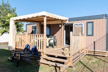 Camping pour 6 personnes, avec terrasse à Narbonne