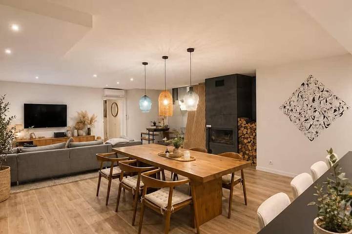 Location de vacances pour 10 personnes à Altagène