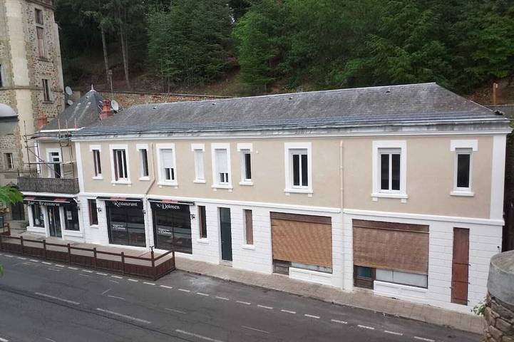 Appartement entier, Appartement spacieux au cœur de Saint-Nectaire in Saint-Nectaire, Parc naturel régional des Volcans d'Auvergne
