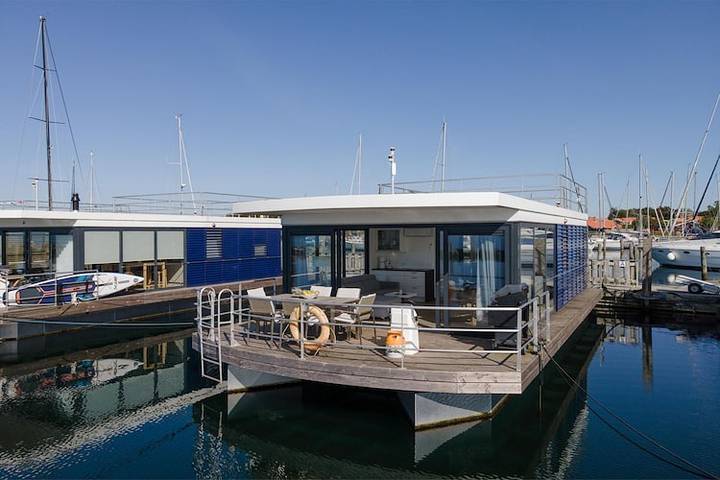 Hausboot für 5 Personen, mit Terrasse, kinderfreundlich in Barth