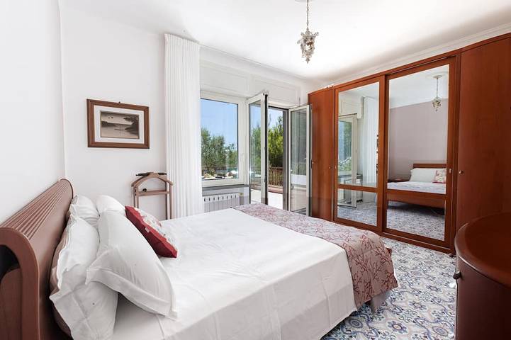 Villa in Nerano mit bezauberndem Meerblick in Nerano, Massa Lubrense