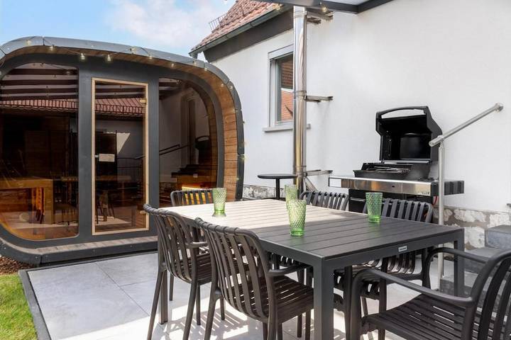 Location de vacances pour 6 personnes, avec vue ainsi que terrasse et sauna à Kronach - 2