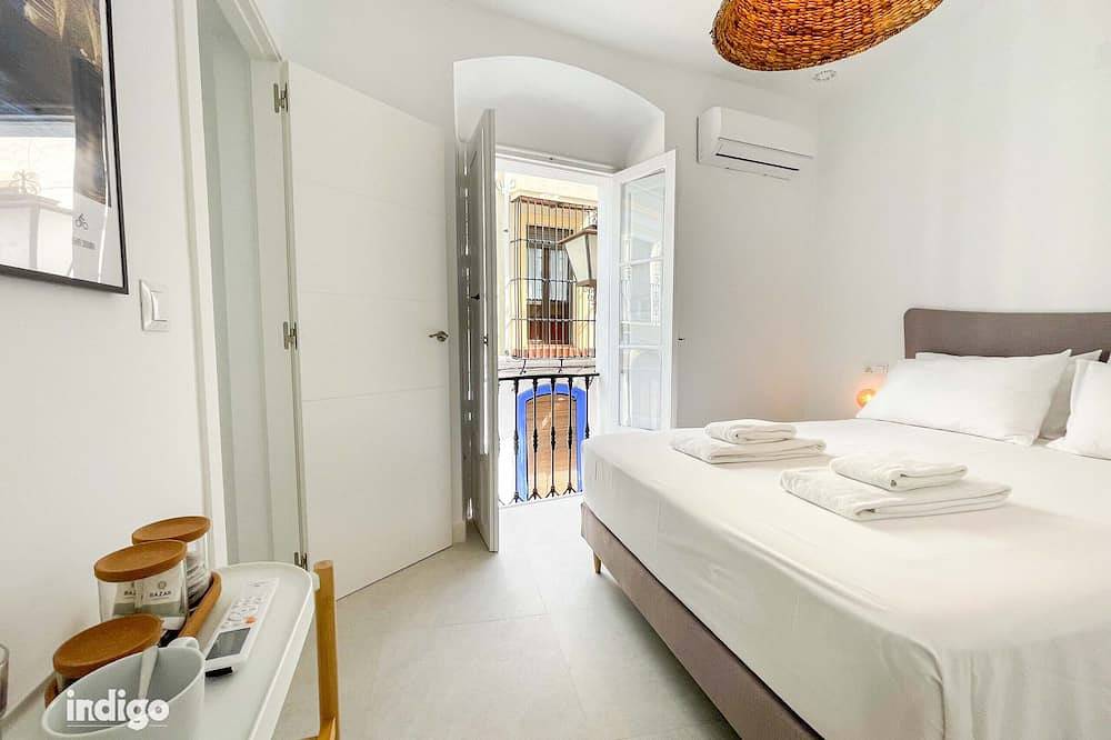 Dav002 Pinta Beautiful Modern Suite within the centre of Ayamonte in Ayamonte, Costa de la Luz