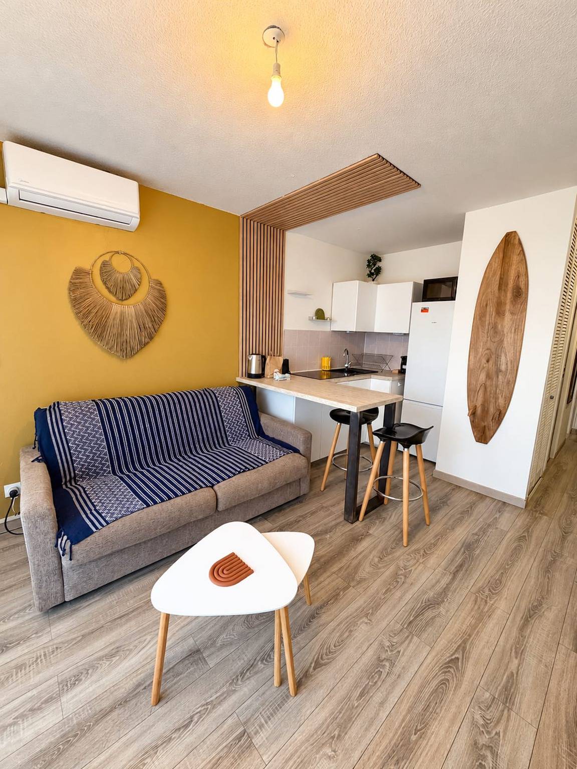 Ganzes Studio, Parenthèse à Carnon – Studio cosy, terrasse & clim, sur la plage in Carnon-Plage, Mauguio