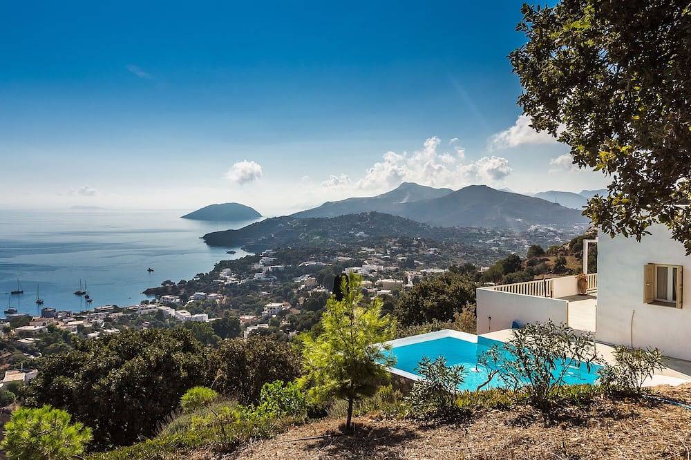 Villa Agnantia Leros Mhte1468K92000406201 in Agia Marina (Dodekanes), Leros