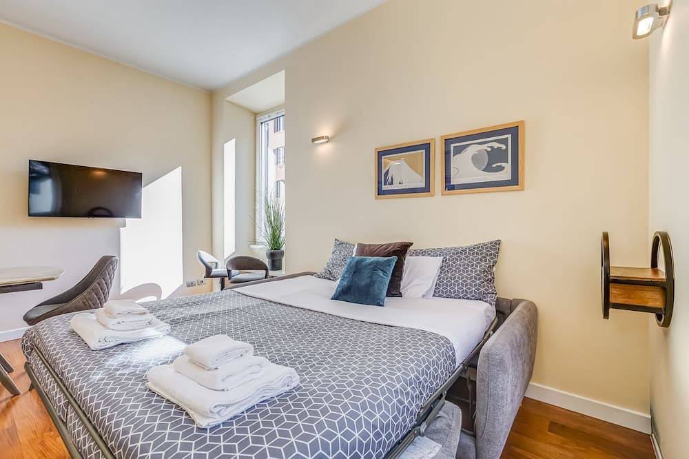Apartment Pompi - Two Bedroom Villa, Sleeps 6 in Rome, Rome Province