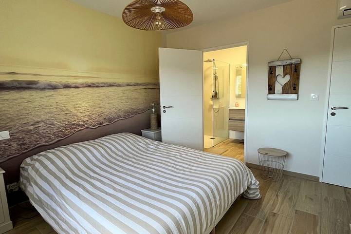 Location de vacances pour 8 personnes, avec terrasse ainsi que piscine et jardin, animaux acceptés à Fitou - 3