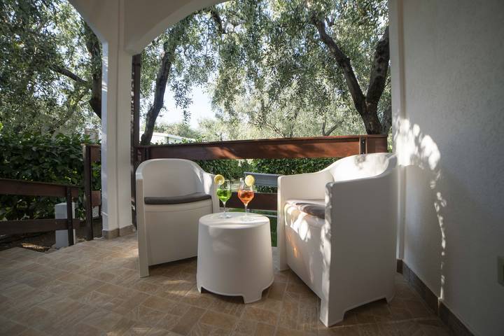 Ferienhaus "melograno" mit Pool und Privatstrand in Mattinata, Gargano