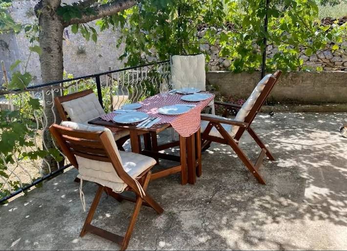 Dom dla 4 osób, z balkon/ taras w Iz