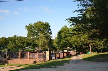 Chalet for 6 Guests in Table Rock Lake, Taney County, Picture 4