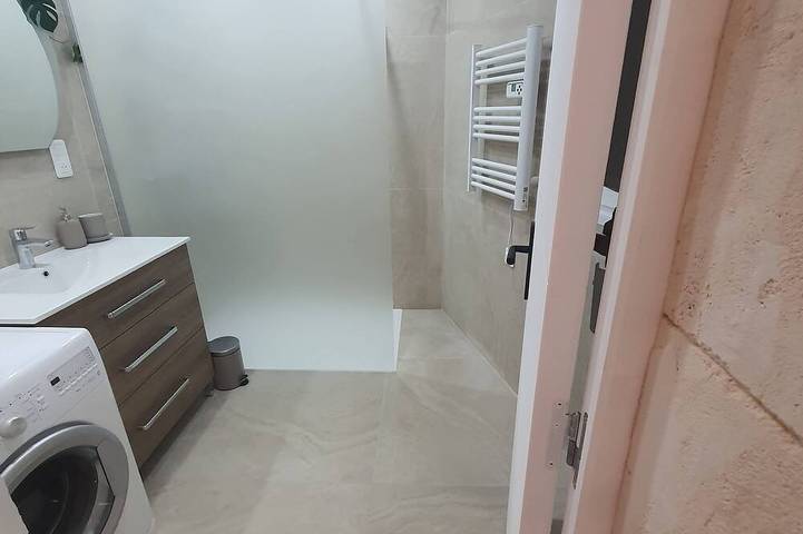 Location de vacances pour 3 personnes, avec jardin à Saint-Vallier (Saône-et-Loire) - 4