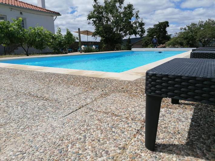 Location de vacances pour 10 personnes, avec jardin ainsi que piscine et vue dans Mogadouro - 4