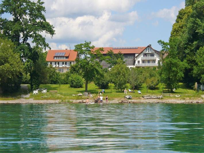 Geheel appartement, Appartement '1' met gedeelde tuin, balkon en Wi-Fi in Wasserburg (Bodensee), Zwaben (Bayern)