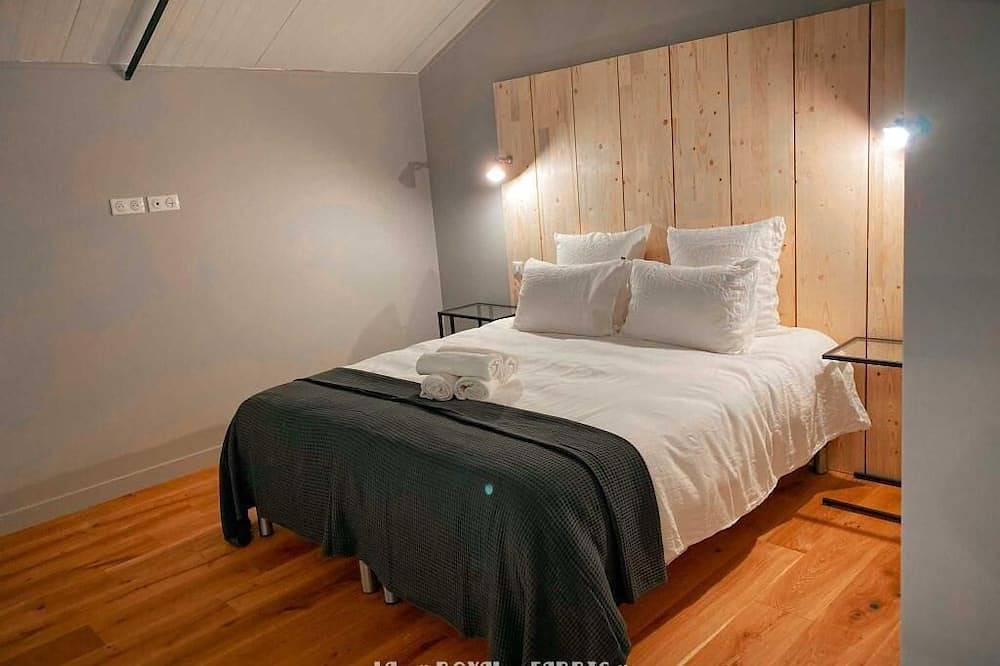 Apartamento entero, Loft de charme - Well-being break in Objat, Corrèze in Objat, Brive-la-Gaillarde region