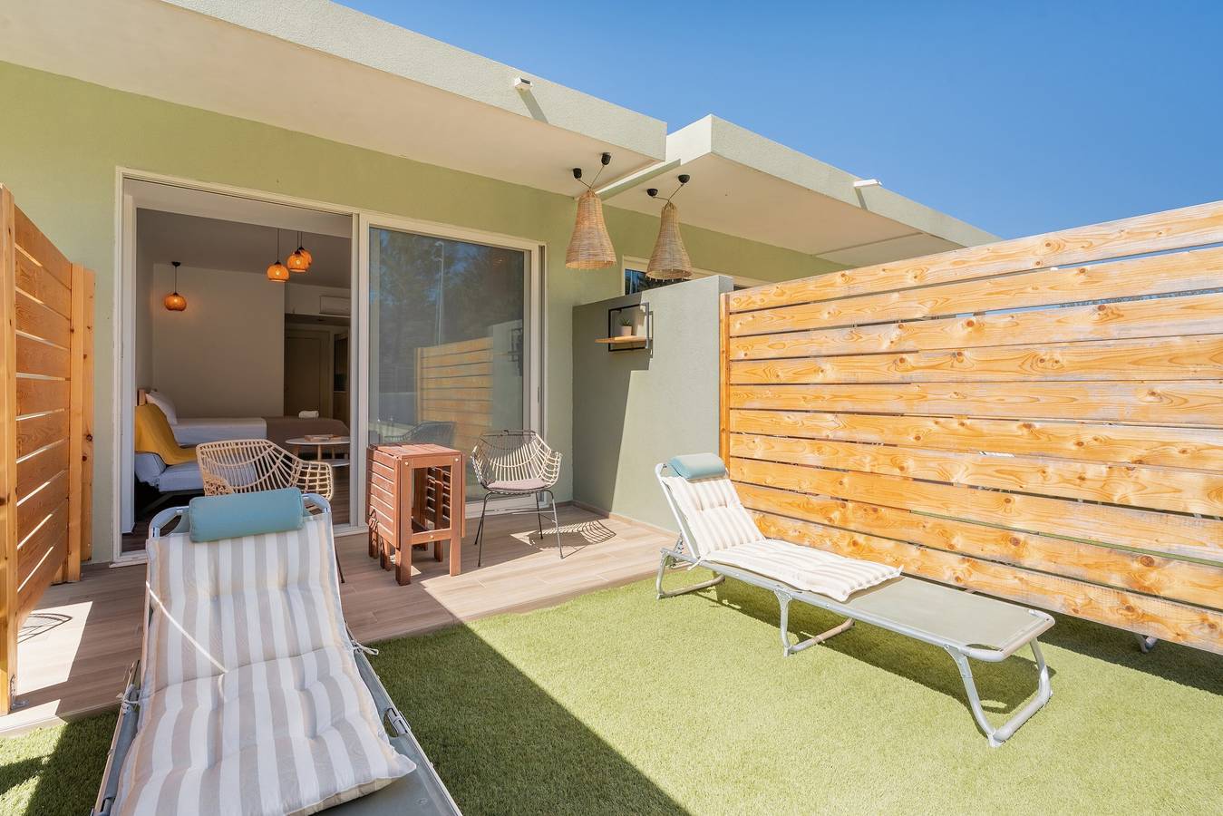 Appartement 'Mb Luxury Suites Charaki No 5' met privézwembad, draadloos internet en airconditioning, foto 10
