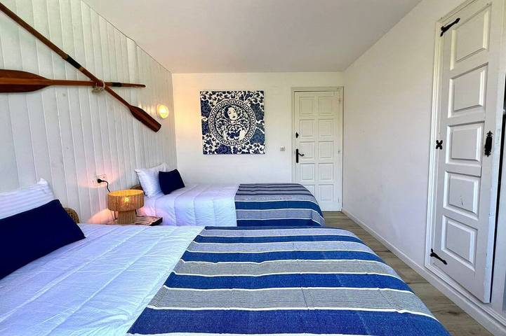 Casa Blue Art in Pals, Costa Brava