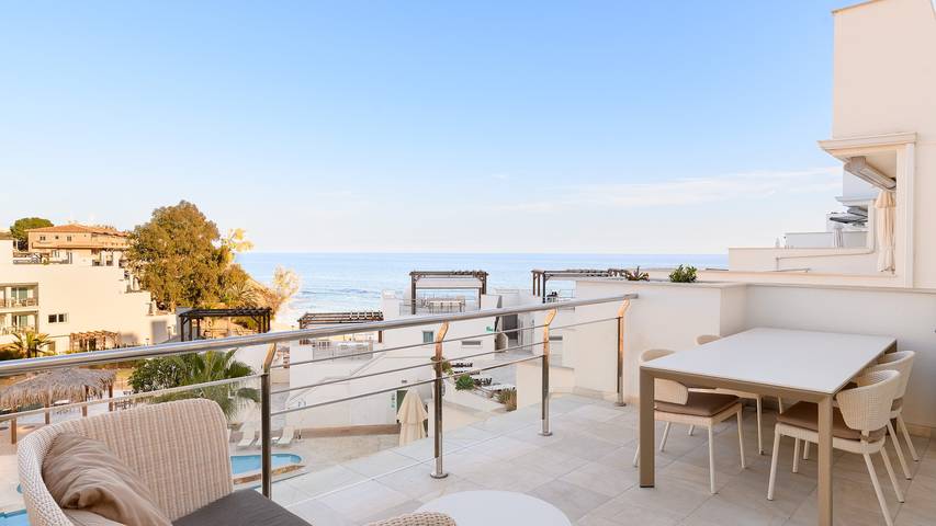 Holiday rental for 4 people, with Ocean view and Terrace as well as Garden and Pool in el Campello