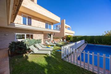 Villa für 12 Personen in El Barrio, Alicante, Bild 1