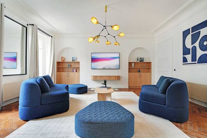 Gîte pour 10 personnes, animaux acceptés dans Les Costes