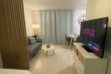 Appartement De Vacances pour 2 Personnes dans Poitiers, Vienne (France), Photo 2