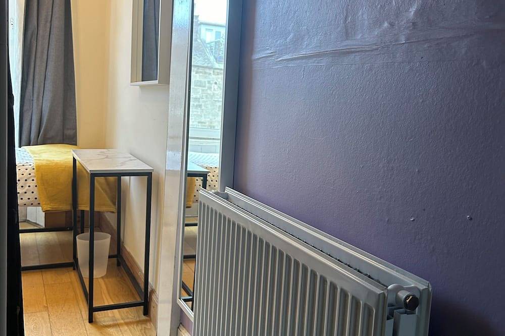 Cozy bedroom in Edinburgh city in Edinburgh, Edinburgh und Lothian