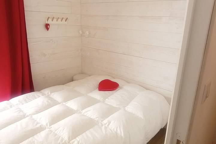 Ganze Wohnung, T2Bis apartment at the foot of the slopes /residence euroneige in Gourette, Eaux-Bonnes