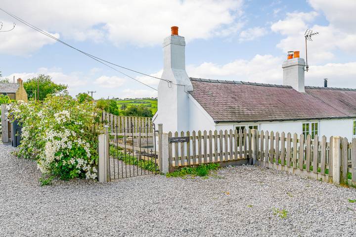 Cottage for 2 people, with Garden in Flintshire