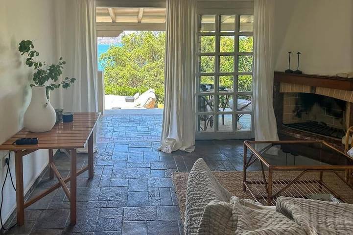 Gîte pour 3 personnes, avec jardin ainsi que terrasse et piscine dans Almirida - 4
