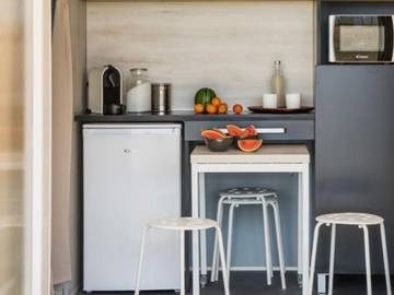 Bungalow für 4 Personen in Saint-Bonnet-le-Château, Montbrison, Bild 3