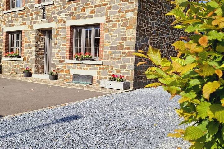 Gîte pour 6 personnes, avec terrasse à La Roche-en-Ardenne