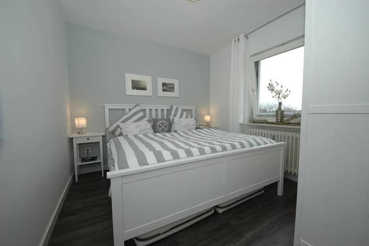 Ganze Wohnung, Ferienwohnung \"Buhne 1\" in Wenningstedt, Sylt