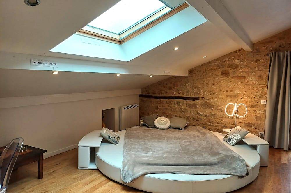 Am Fuße des Château (4 bis 10 Personen) Free Wifi - 10 Minuten von Sarlat in Castelnaud-la-Chapelle, Périgord Noir