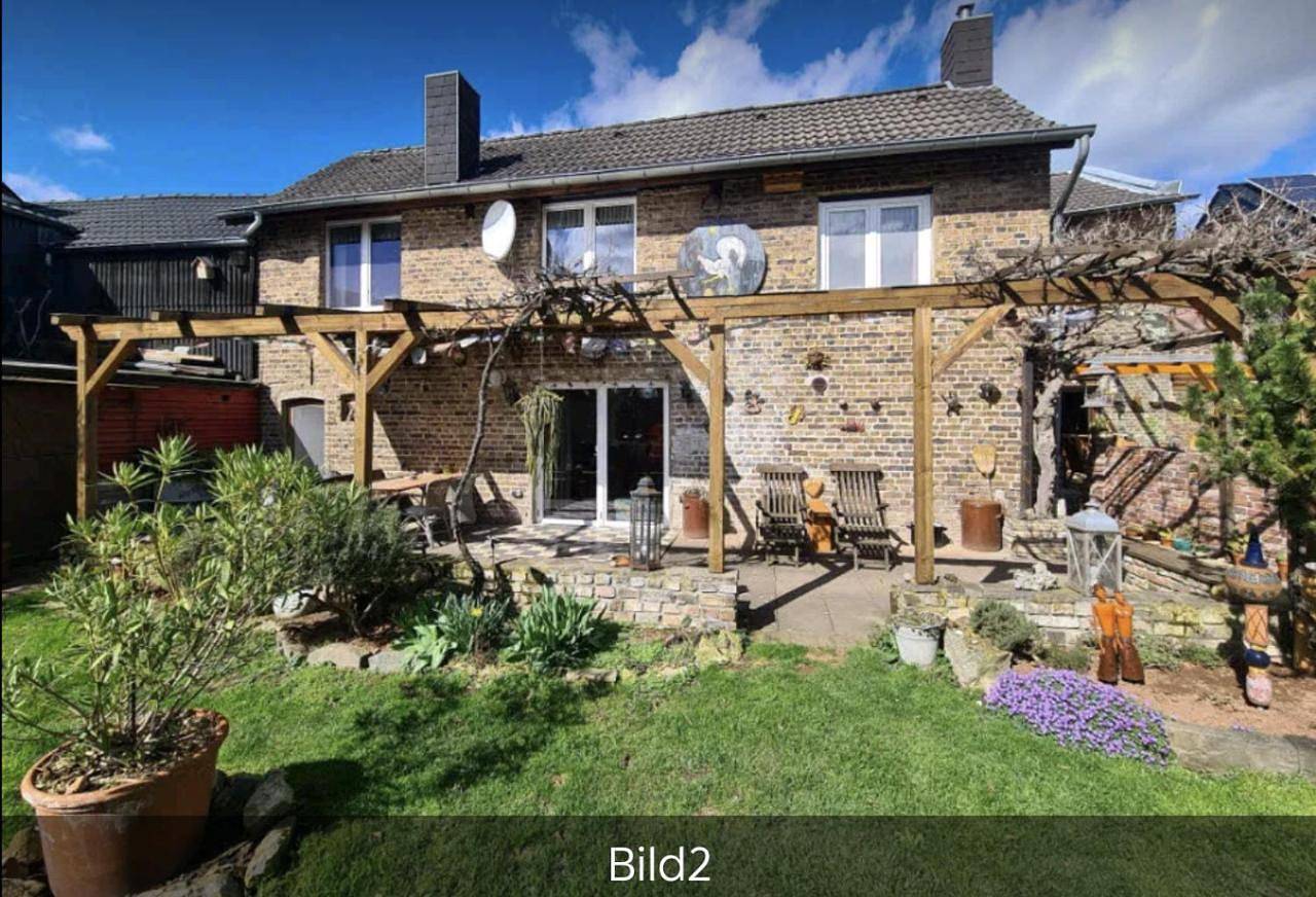Ganze Wohnung, Apartment with Terrace in Zülpich, Eifel (Nordrhein-Westfalen)