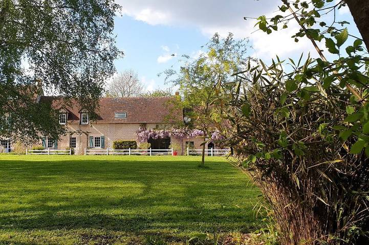 Maison de vacances pour 11 personnes, avec terrasse et jardin dans Orne