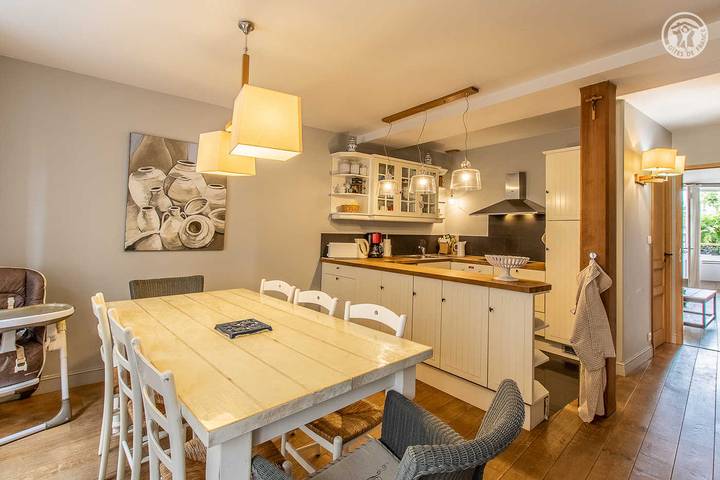 Gîte pour 8 personnes, avec terrasse