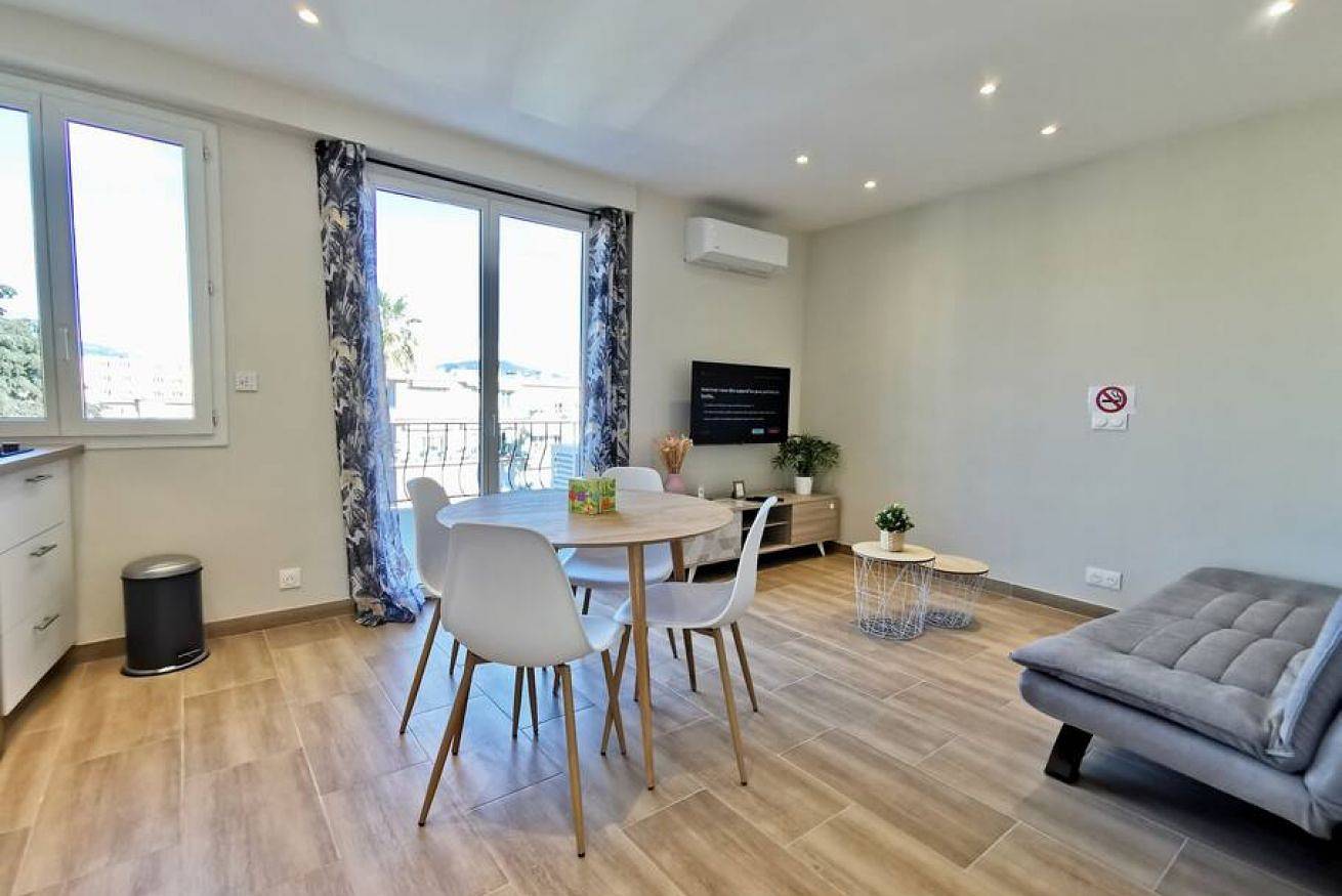 Hel leilighet, Bash 11 by Booking Guys in Nice, Niceregionen