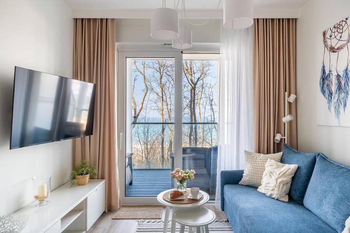 Apartament wakacyjny dla 4 osób, z Balkon i Basen w Sianożęty