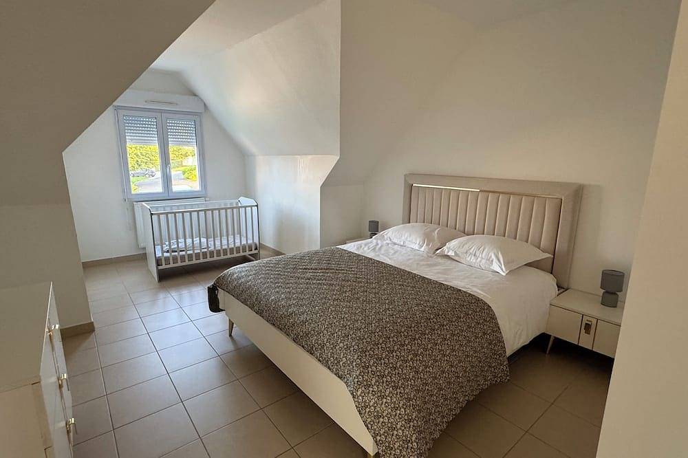 Maison familiale spacieuse~Château de Chambord in Huisseau-sur-Cosson, Sologne