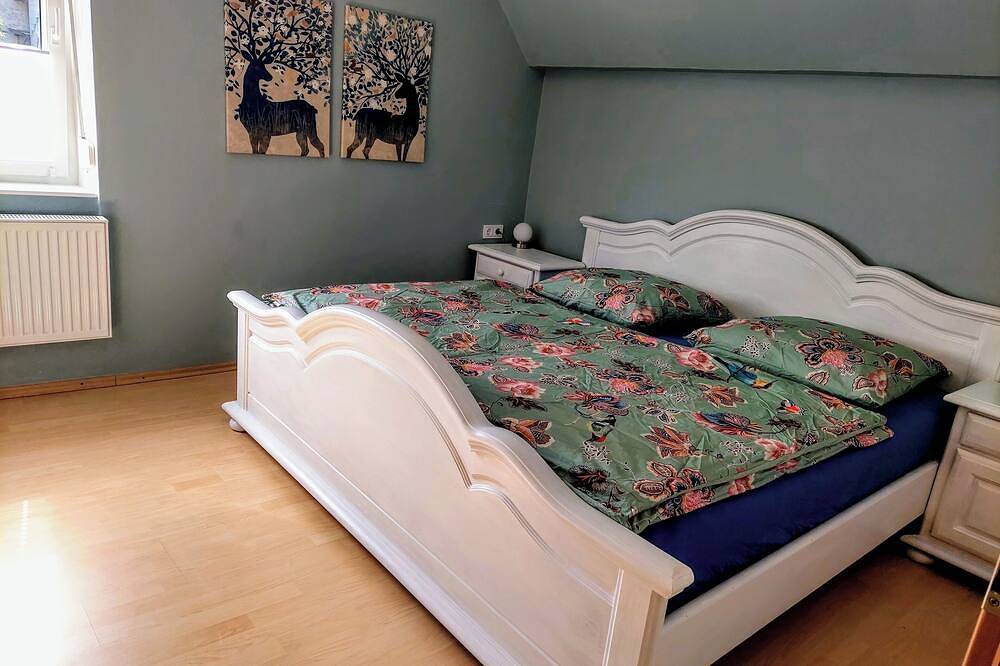 Entire apartment, Vacation apartment \"Beim alten Pfarrhaus\" in Merl, Zell (Mosel)