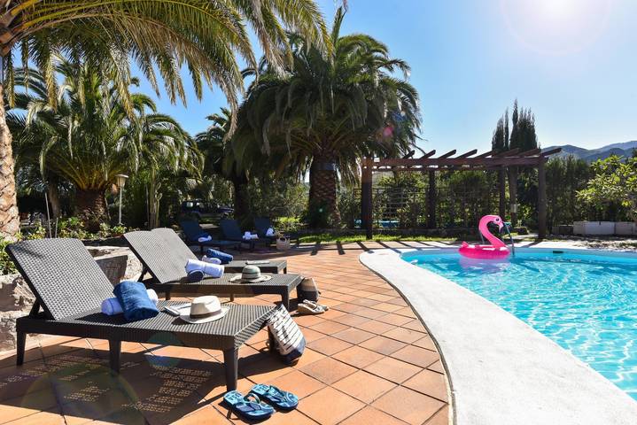 Villa voor 14 personen, met Terras en Tuin in Santa Brigida