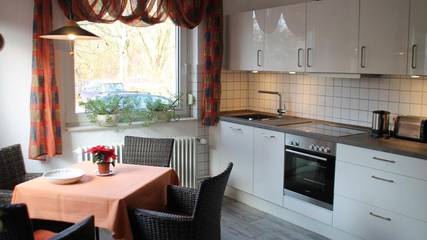 Ferienwohnung für 2 Personen, mit Garten, kinderfreundlich in Bad Salzuflen