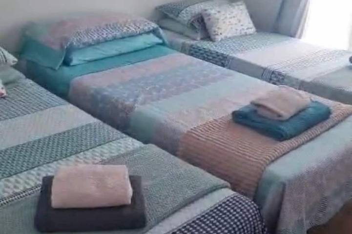 Casa Longy is a modern and spacious, beach and golf, family holiday home in La Alcaidesa, San Roque