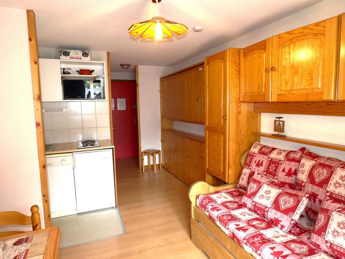 Gîte pour 4 personnes, avec piscine dans Arêches - 2