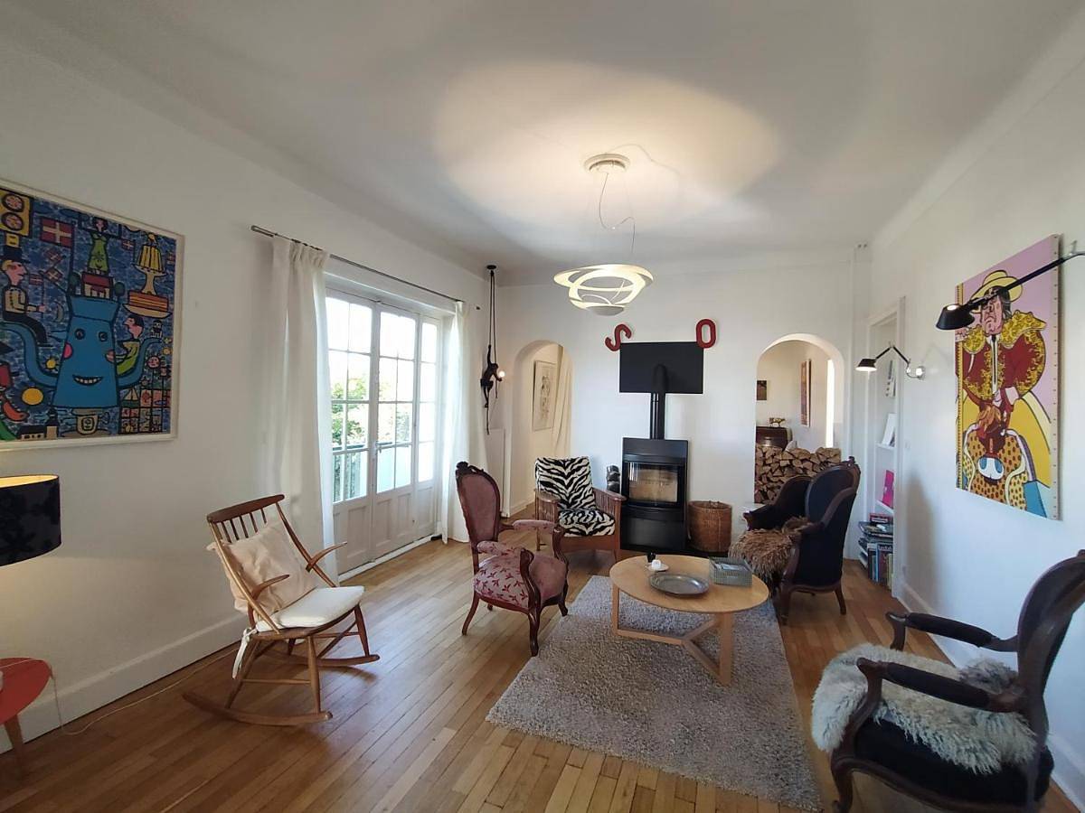 Villa with Private Pool in Bayonne, Bayonne und Umgebung