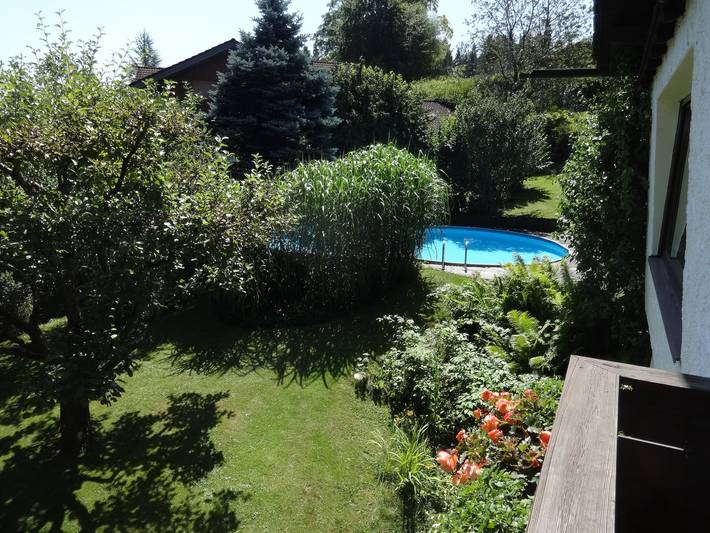Gästehaus Ehrlich - Doppelzimmer 1 mit Du/Wc, ruhige Lage mit Pool in Prien am Chiemsee, Chiemsee
